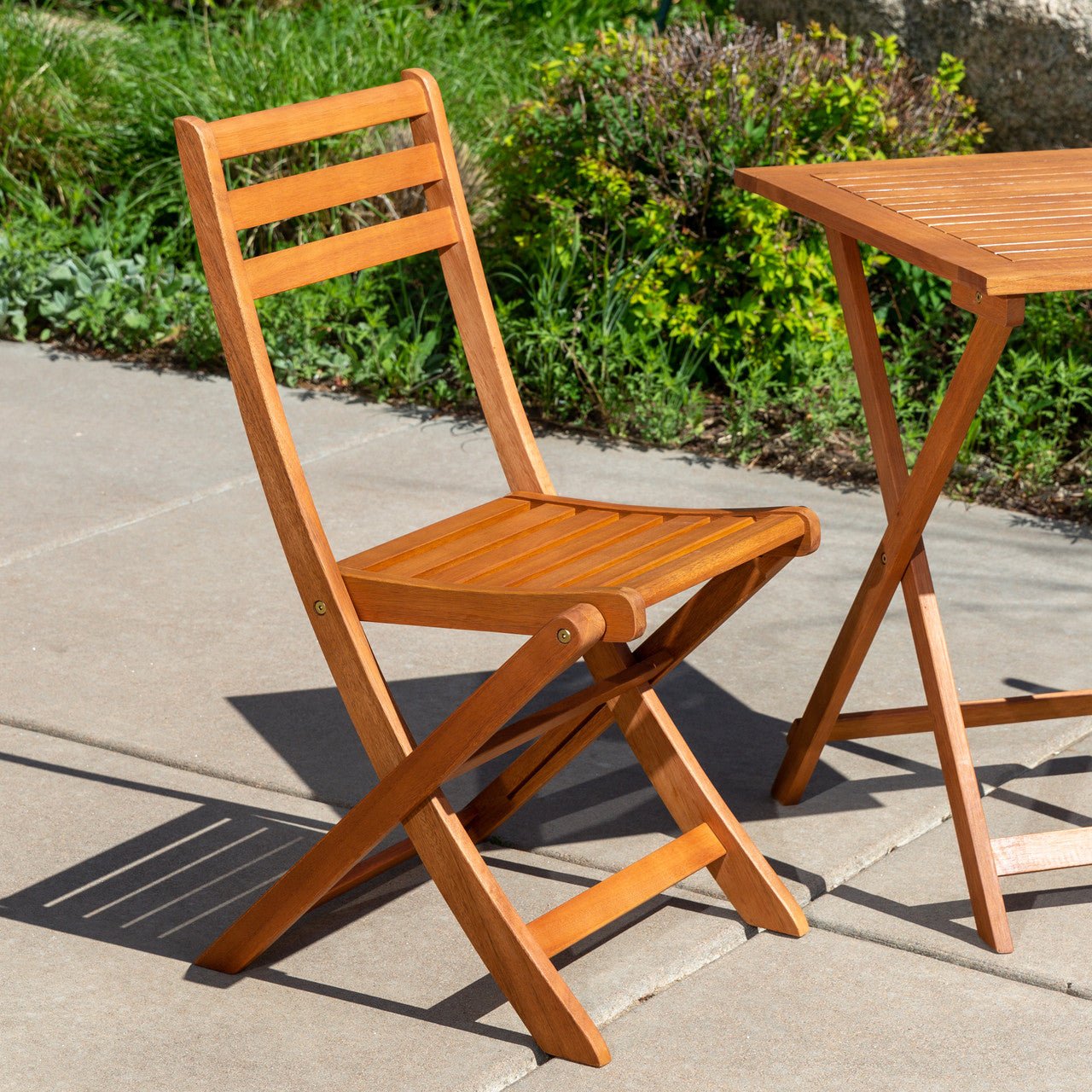 Twin Lakes Eucalyptus Outdoor 3-Piece Café Bistro  Set